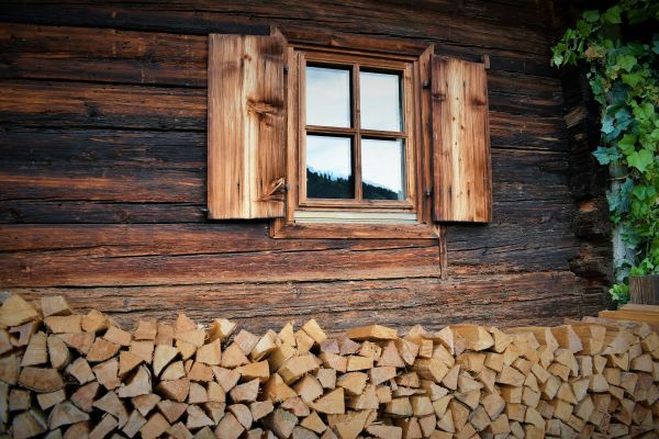 Maximiser la durabilité du bois grâce à des techniques avancées